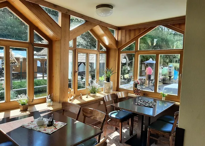 Waldhotel Pfarrmuehle * Eisenberg (Thuringia)